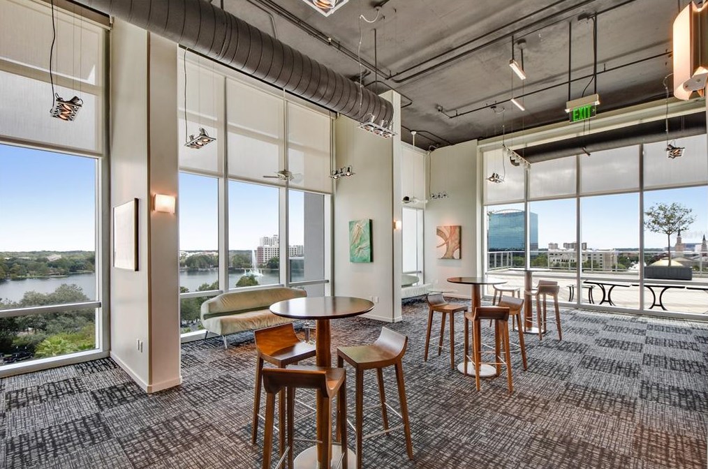 150 Robinson St, Orlando FL  32801-1618 exterior