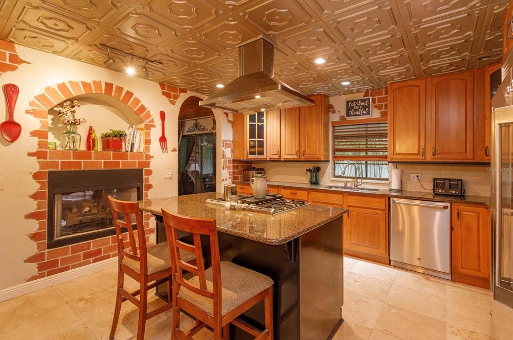 644 Glenview Dr, Winter Garden FL  34787-2206 exterior