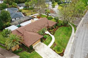 211 N Timbercove Circle - Photo 3