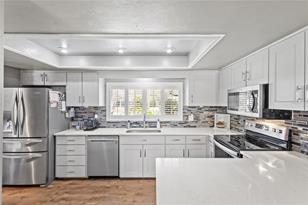 211 N Timbercove Circle - Photo 7