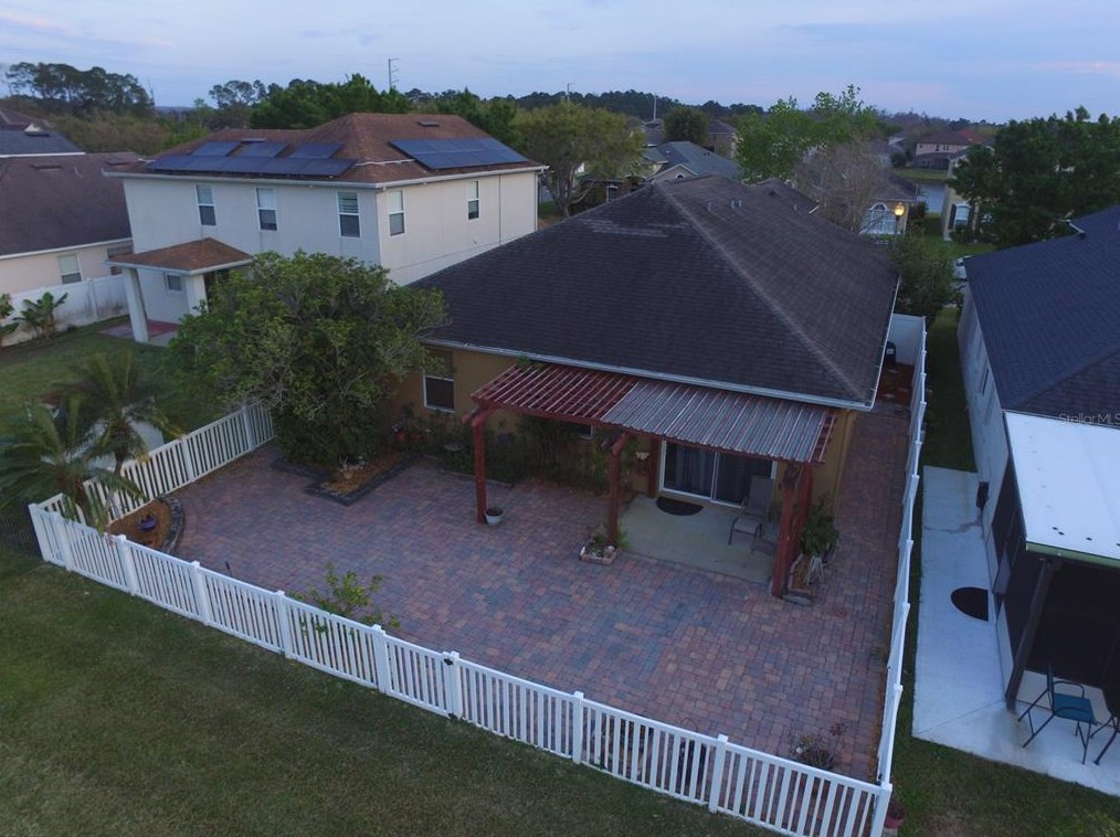 4927 Adair Oak Dr, Orlando FL 32829-8224 exterior