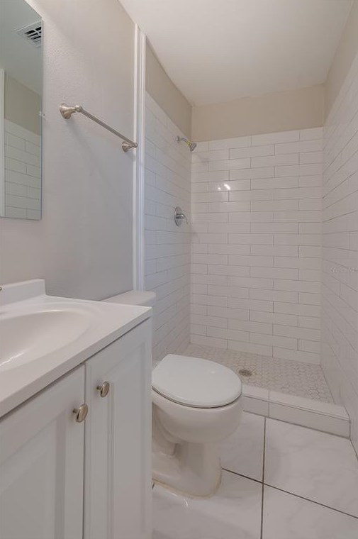 1327 Elliott St, Sanford FL  32771-3975 exterior