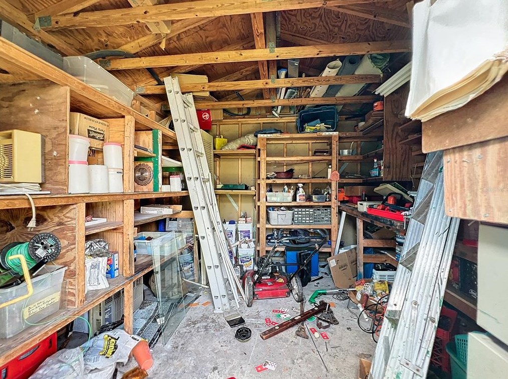 1220 Helen St, Apopka FL  32703-6813 exterior