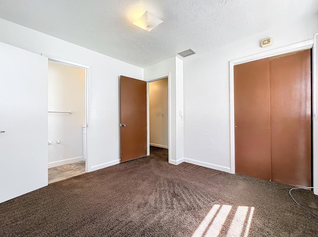 1220 Helen St, Apopka FL  32703-6813 exterior