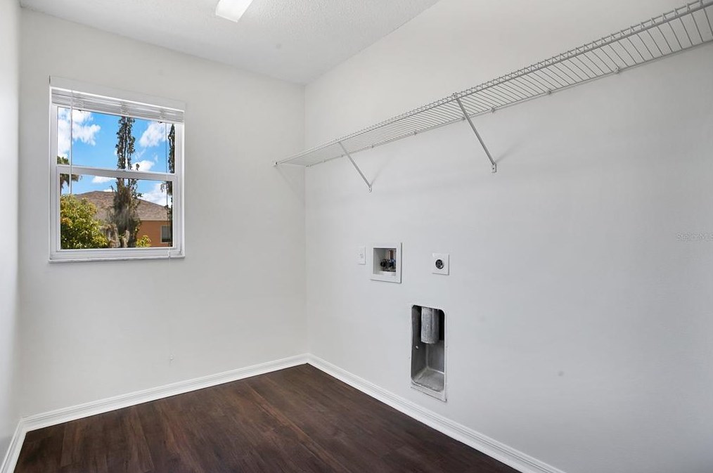 12716 Longcrest Dr, Riverview FL 33579-4001 exterior