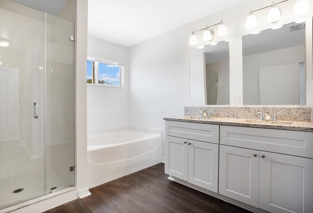 12716 Longcrest Dr, Riverview FL 33579-4001 exterior