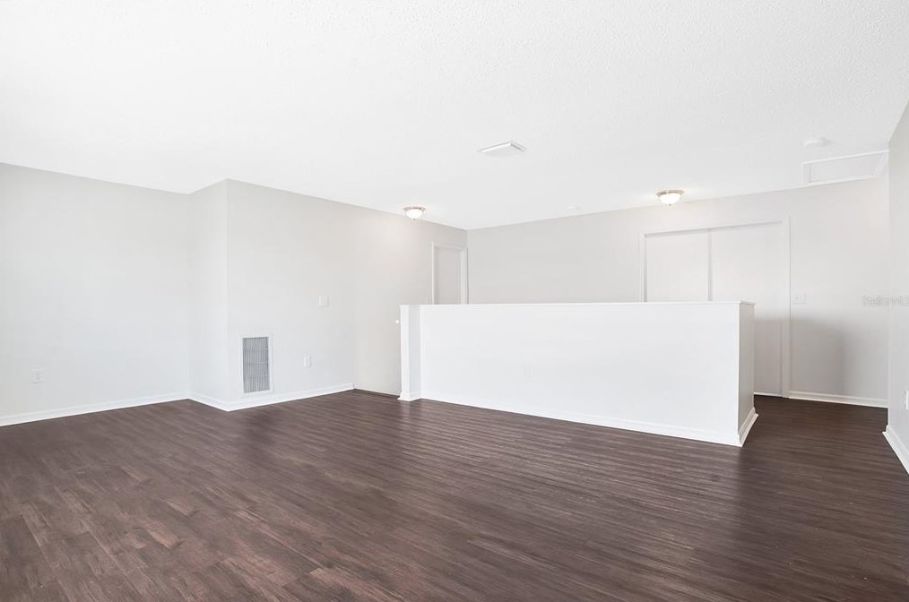 12716 Longcrest Dr, Riverview FL 33579-4001 exterior