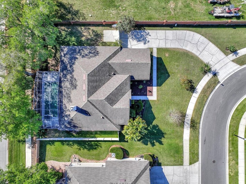 329 Blue Stone Cir, Winter Garden FL  34787-5231 exterior