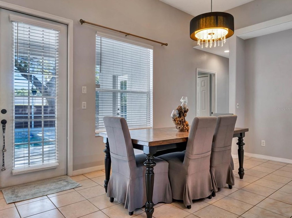 329 Blue Stone Cir, Winter Garden FL  34787-5231 exterior