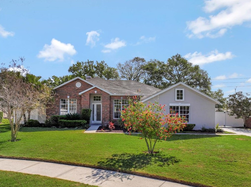 329 Blue Stone Cir, Winter Garden FL  34787-5231 exterior