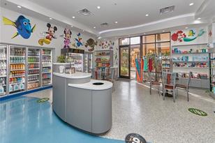 12521 Floridays Resort Dr, Orlando, FL 32821 - Photo 15
