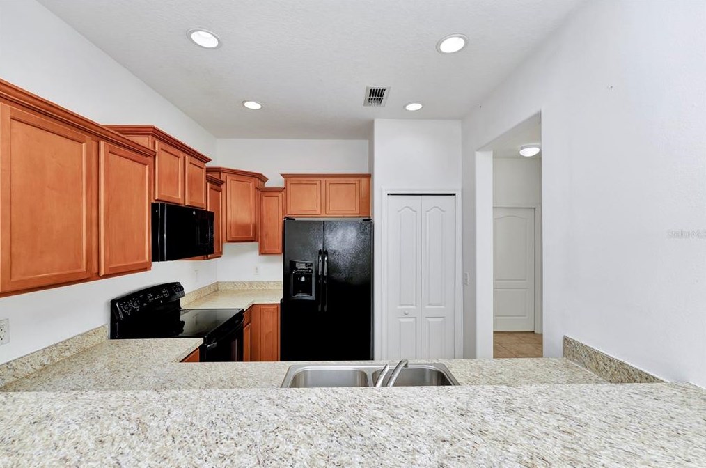 2821 Adelaide Ct, Orlando FL 32824-4289 exterior