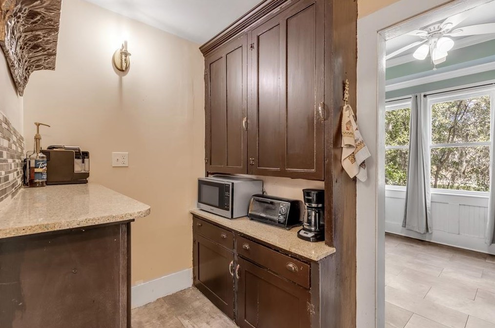 204 Fairview Ave, Daytona Beach FL  32114-2106 exterior