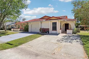 371 Cocoa Ct, Kissimmee, FL 34758 - Photo 3