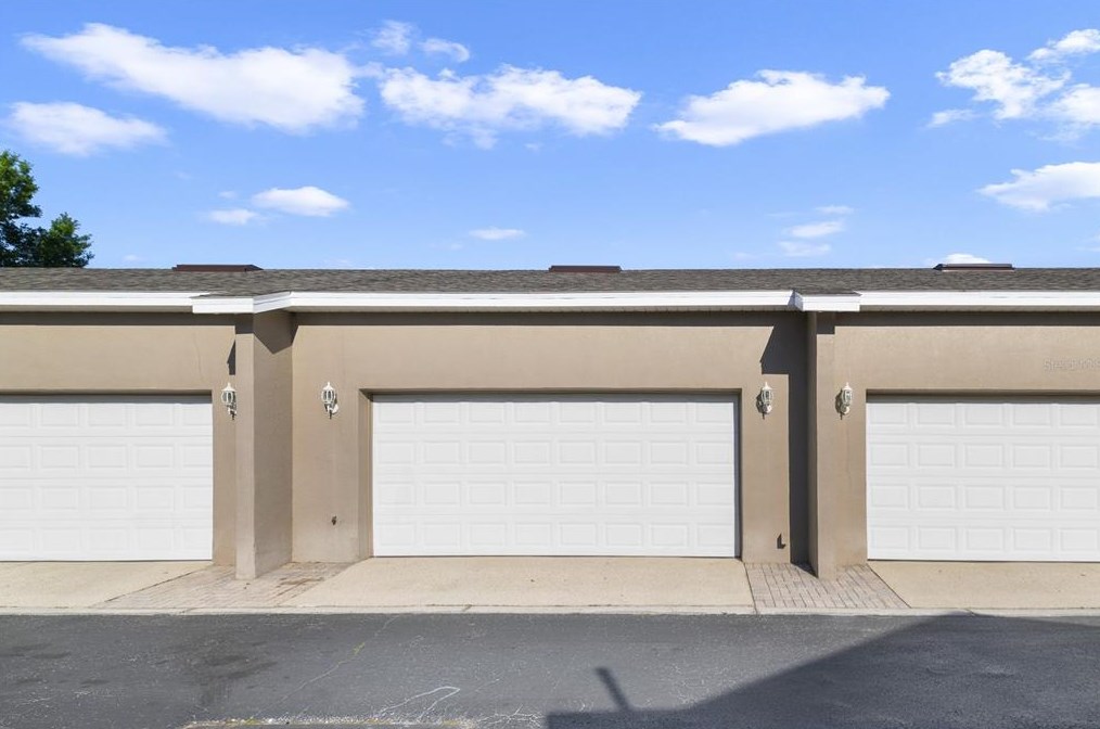 220 High Castle Ln, Longwood FL  32779-4472 exterior