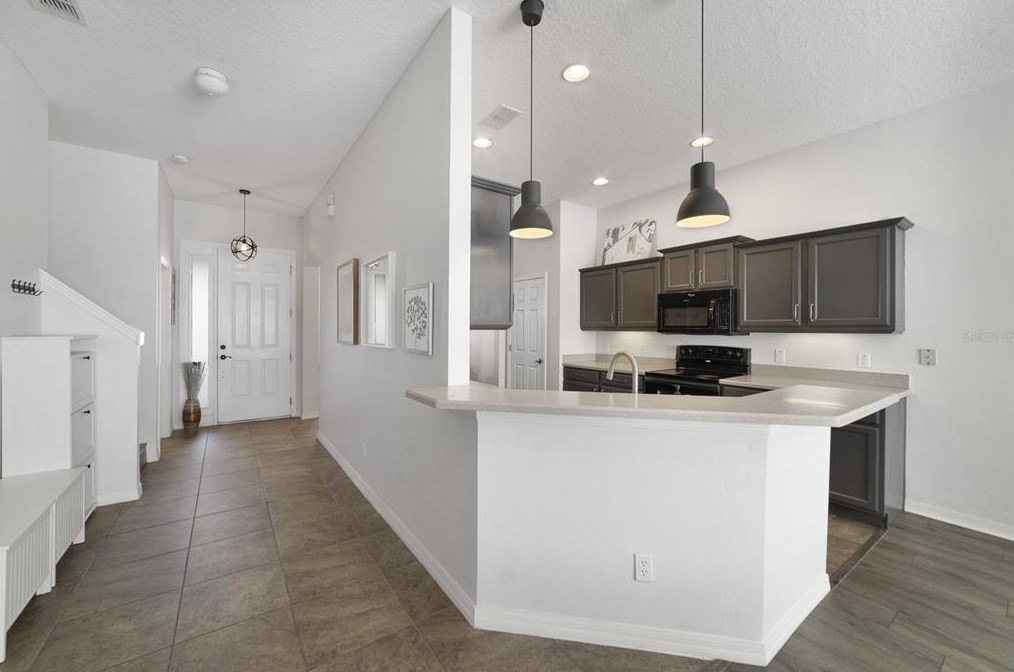 220 High Castle Ln, Longwood FL  32779-4472 exterior