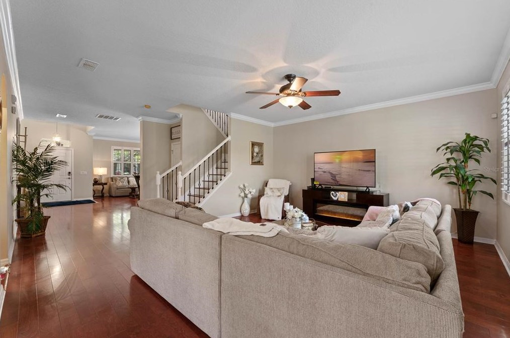 708 Legacy Park Dr, Casselberry FL  32707-2404 exterior