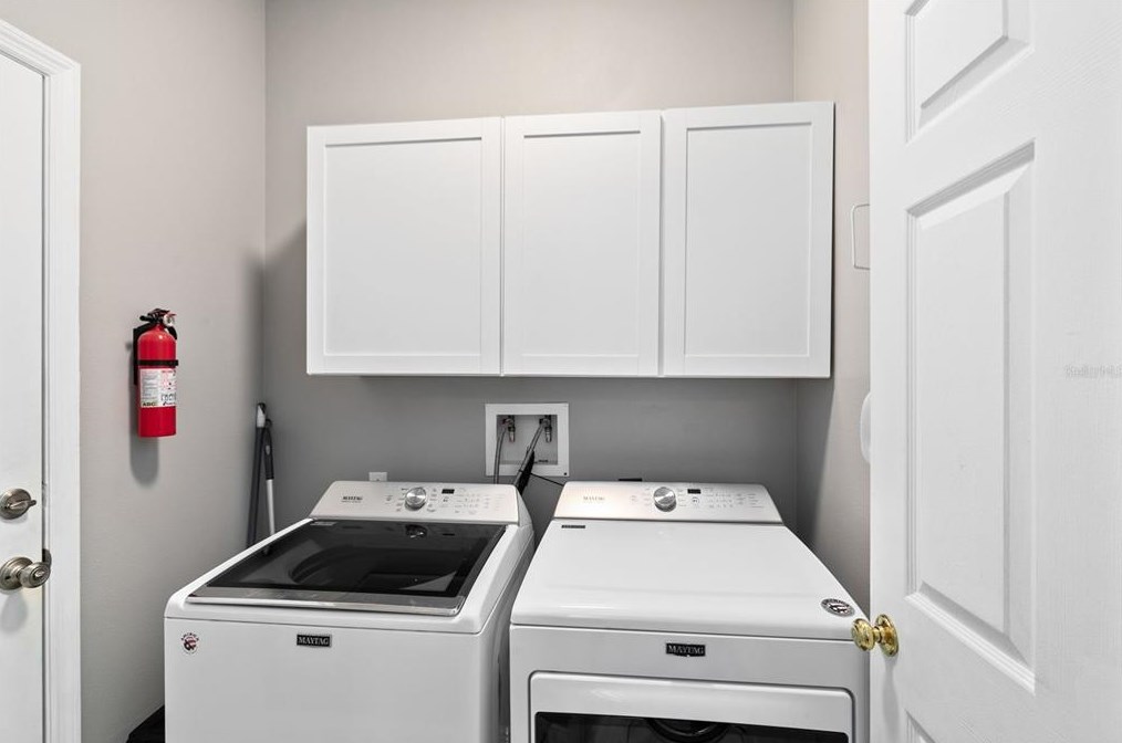 13556 Emeraldview Dr, Orlando FL  32828-8409 exterior