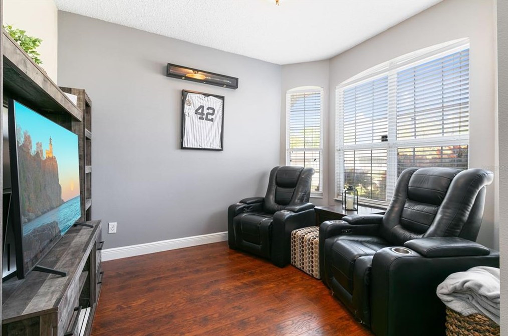 13556 Emeraldview Dr, Orlando FL  32828-8409 exterior