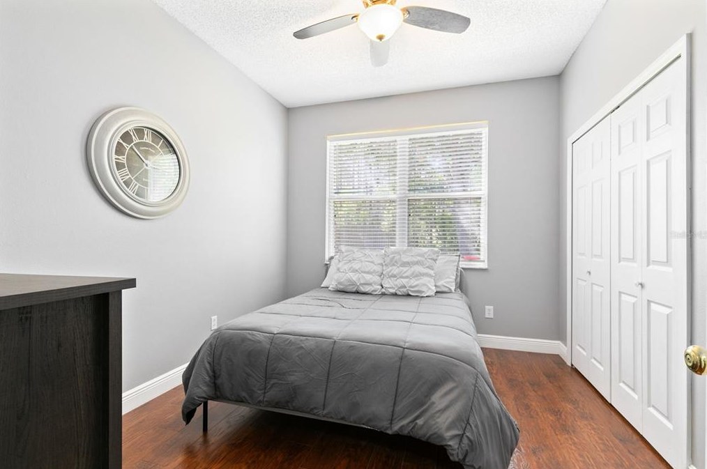 13556 Emeraldview Dr, Orlando FL  32828-8409 exterior