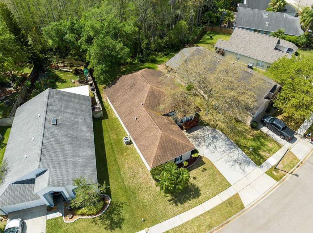 13556 Emeraldview Dr, Orlando FL  32828-8409 exterior