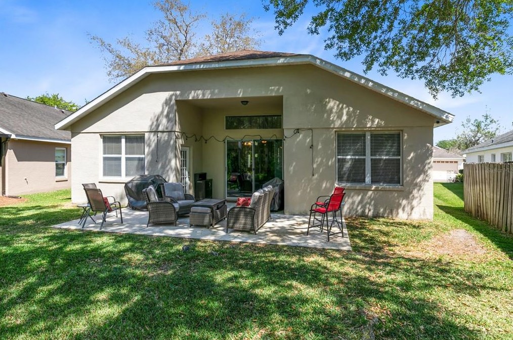 13556 Emeraldview Dr, Orlando FL  32828-8409 exterior