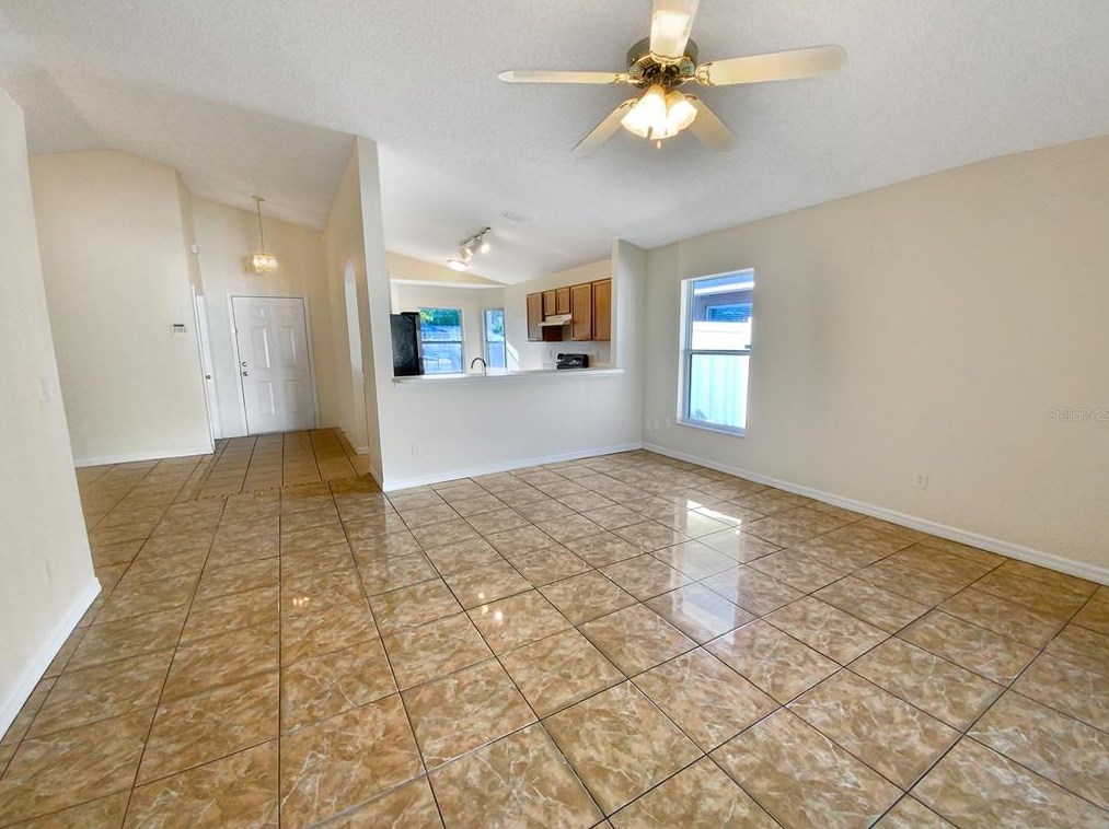 443 Observatory Dr, Orlando FL  32835-1963 exterior