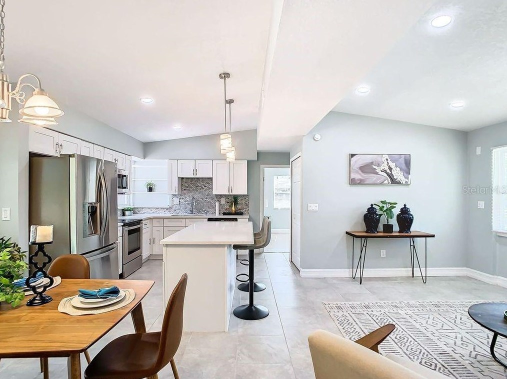 626 Darby Ct, Deltona FL  32725 exterior