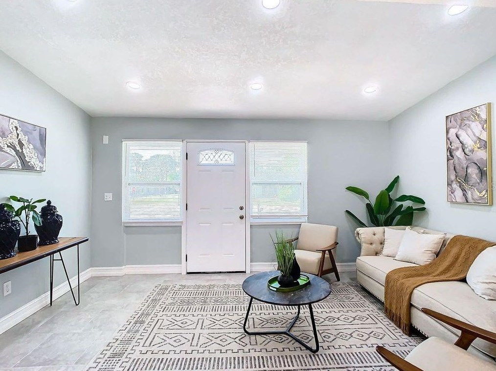 626 Darby Ct, Deltona FL  32725 exterior