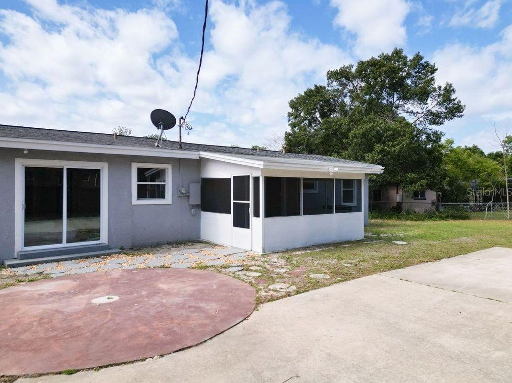 626 Darby Ct, Deltona FL  32725 exterior