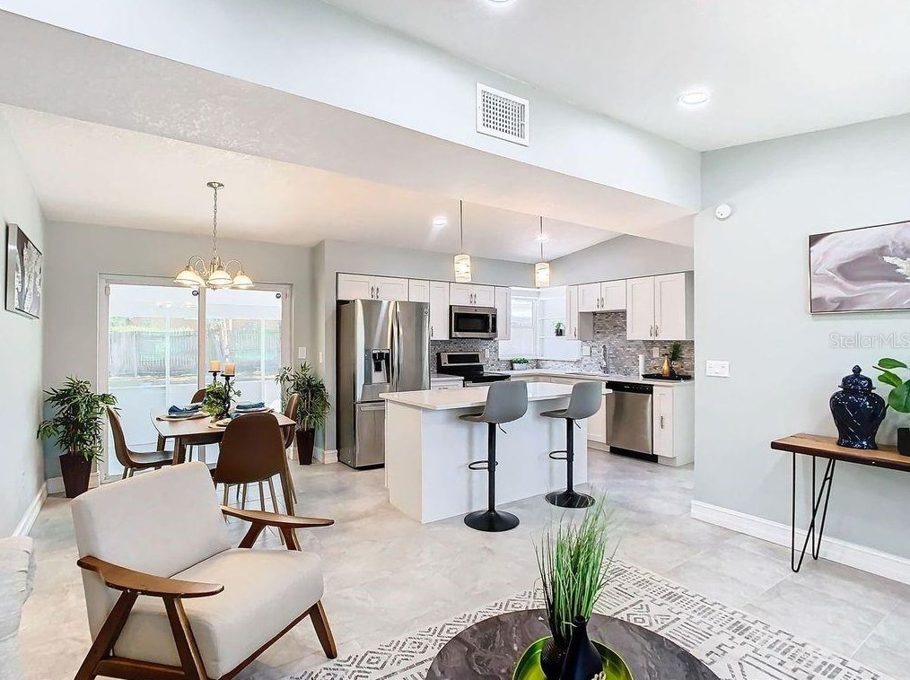 626 Darby Ct, Deltona FL  32725 exterior