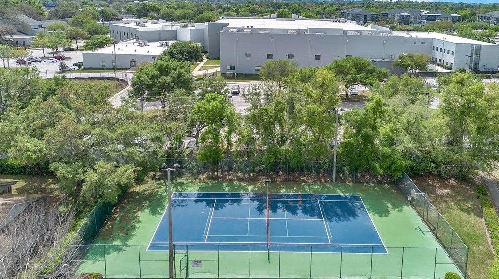 400 Pinta Pl, Longwood FL  32750-6506 exterior