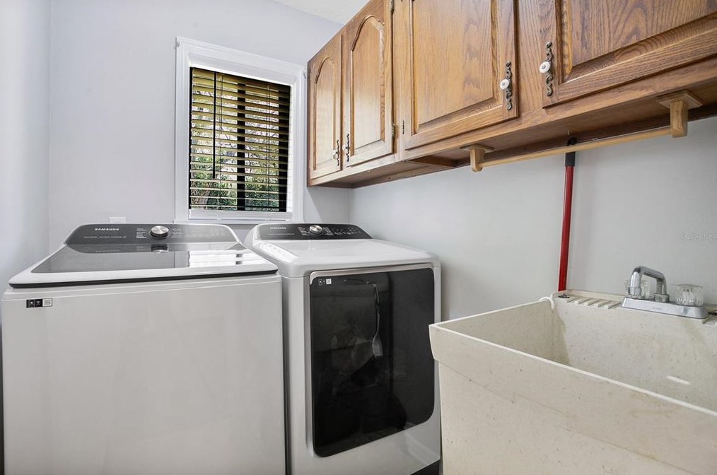 400 Pinta Pl, Longwood FL  32750-6506 exterior