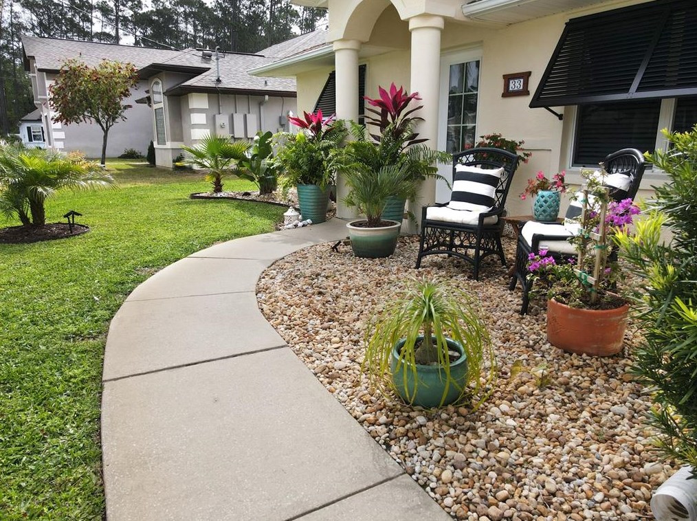 33 Essex Ln, Palm Coast FL  32164-6259 exterior