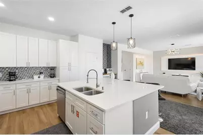 4539 Philadelphia Circle, Kissimmee, FL 34746 - Photo 7