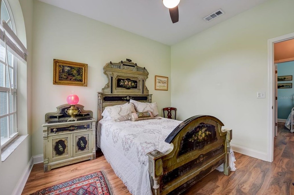 5119 44th St, Bradenton FL  34210-2972 exterior