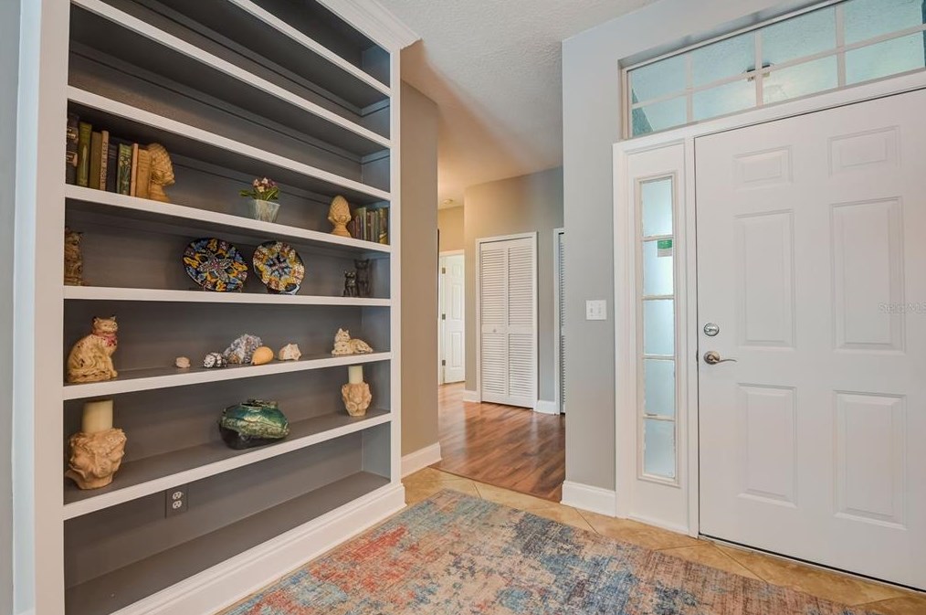 5119 44th St, Bradenton FL  34210-2972 exterior