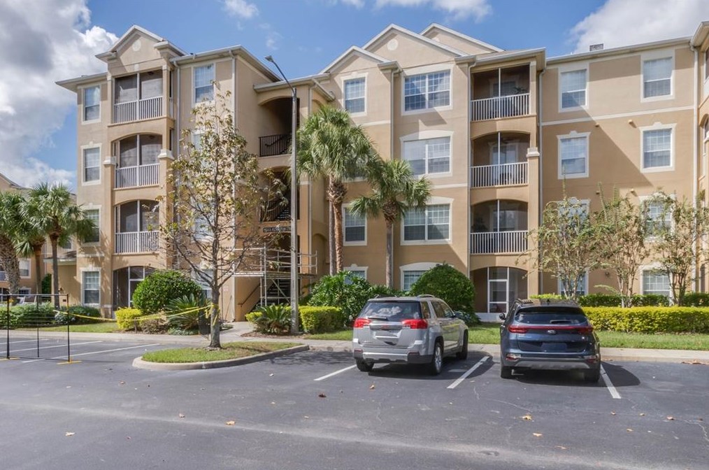 2813 Almaton Loop, Kissimmee FL 34747-2157 exterior