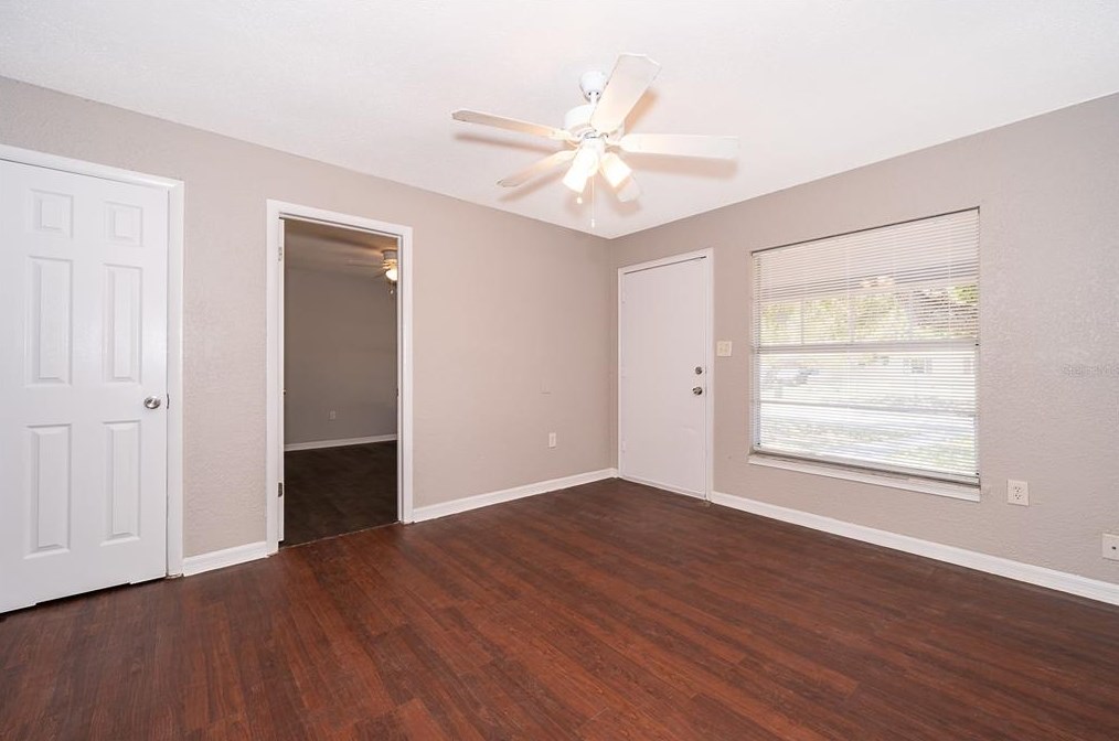 2219 Hartwell Ave, Sanford FL  32771-4255 exterior