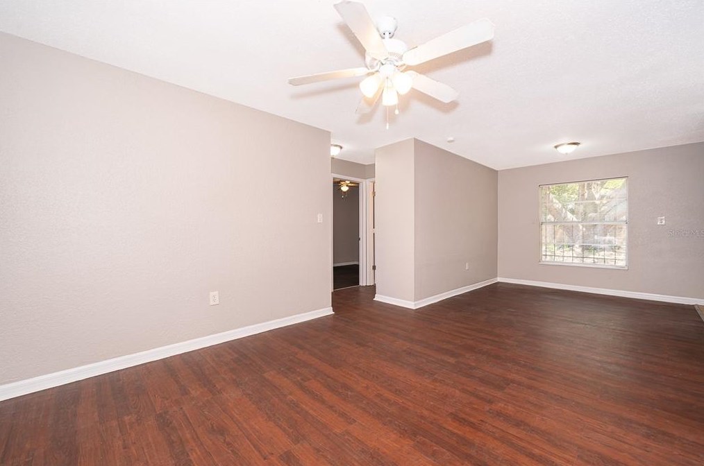 2219 Hartwell Ave, Sanford FL  32771-4255 exterior