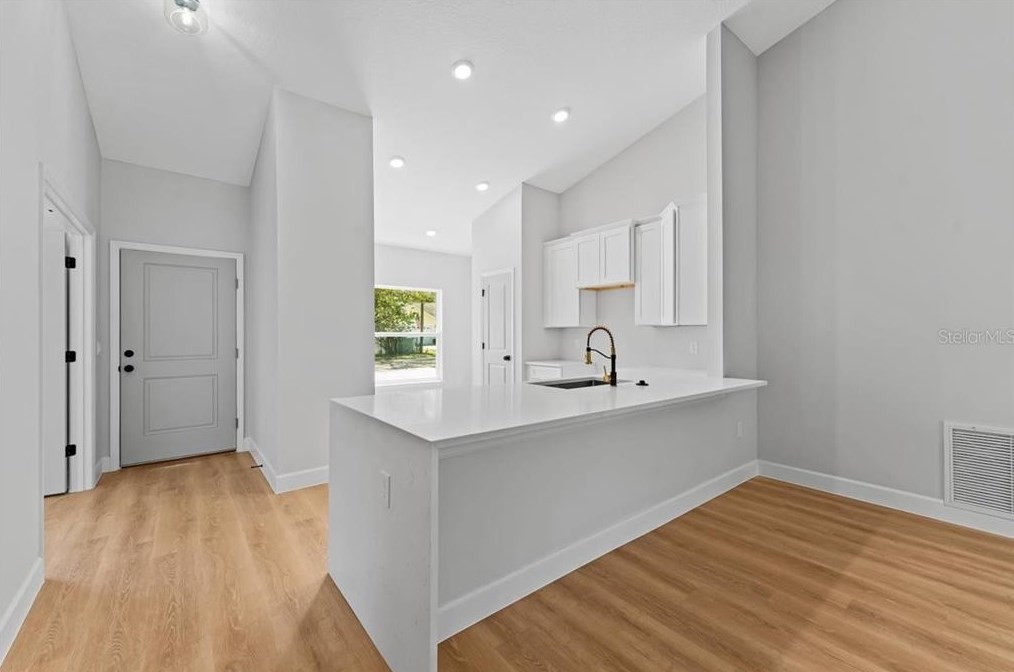 148 Caracas Rd, De Bary FL  32713-3418 exterior