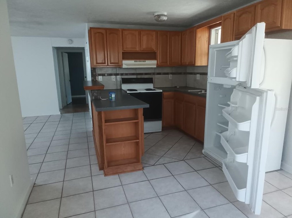 14610 38th Terrace Rd, Ocala FL  34473-6425 exterior