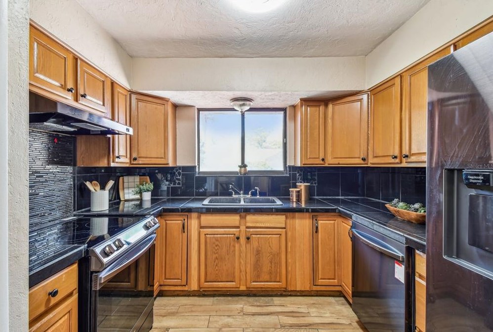 811 River Oak Dr, Ormond Beach FL  32174-4639 exterior