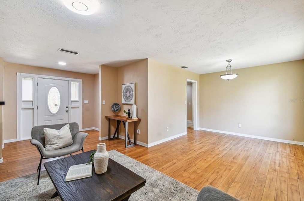 811 River Oak Dr, Ormond Beach FL  32174-4639 exterior