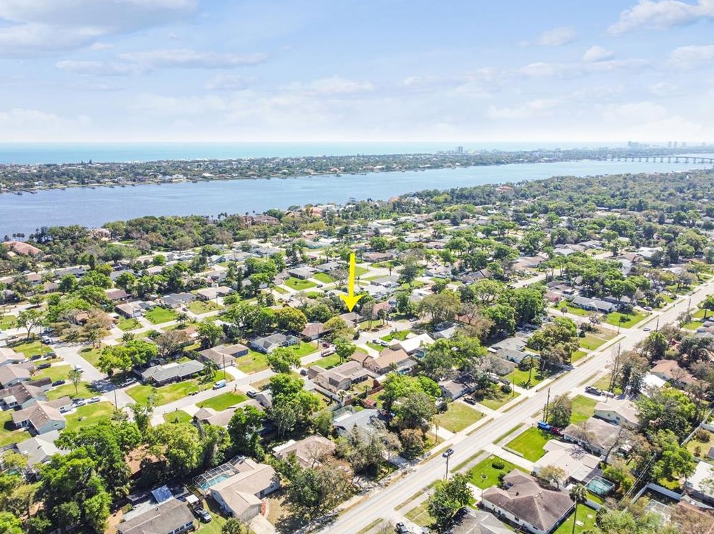 811 River Oak Dr, Ormond Beach FL  32174-4639 exterior