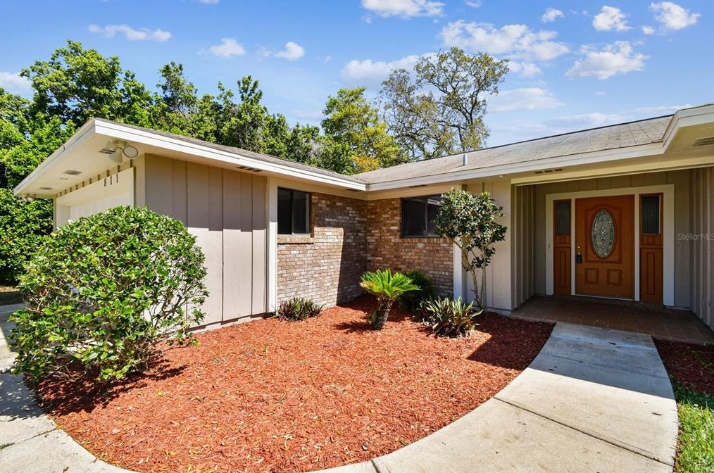 811 River Oak Dr, Ormond Beach FL  32174-4639 exterior