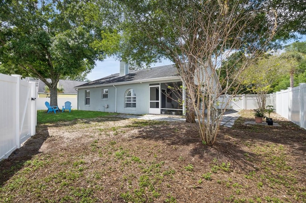 1261 Whispering Winds Ct, Apopka FL  32703-3705 exterior