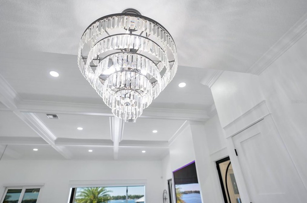 2203 Hoffner Ave, Orlando FL  32809-3533 exterior