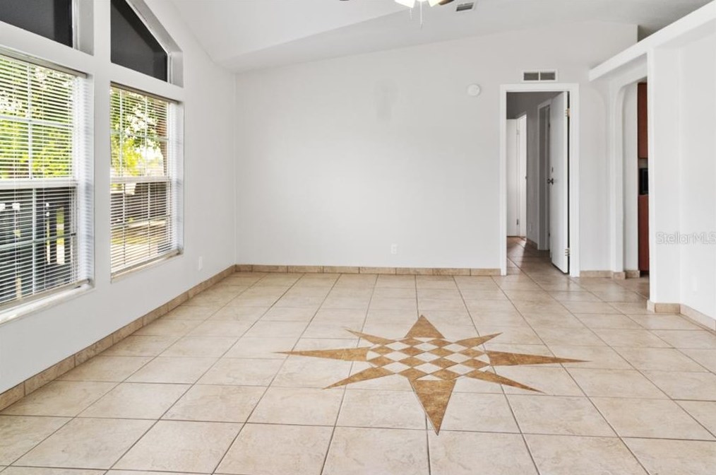 1136 Dara Cay Dr, Kissimmee FL 34741-6714 exterior