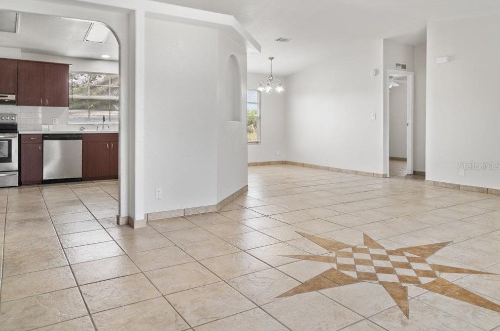 1136 Dara Cay Dr, Kissimmee FL 34741-6714 exterior